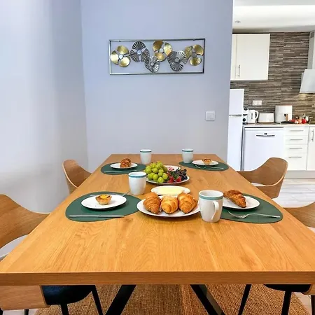 Algarve Blue T2 Vista Mar E 2 Casas De Banho Da Rocha Ed Acropole Apartment